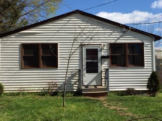 213 Frederick St, Martinsburg WV  25404-4518 exterior