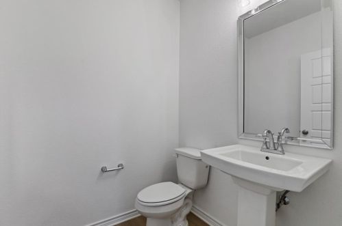 1733 Cantey St, Fort Worth TX  76110-2946 exterior