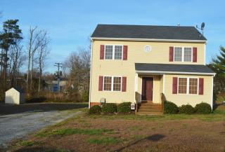 2309 Johnson Pl, Richmond VA  23223-1957 exterior