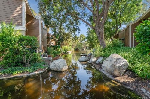 124 Lakepines, Irvine CA  92620-1924 exterior