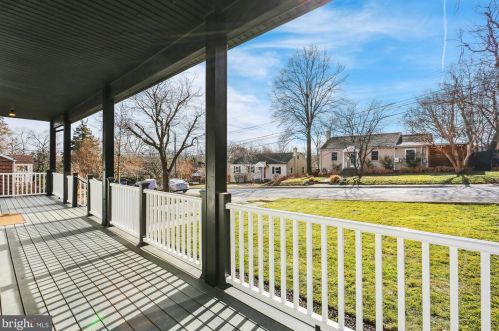 6615 Gude Ave, Silver Spring MD 20912-4827 exterior