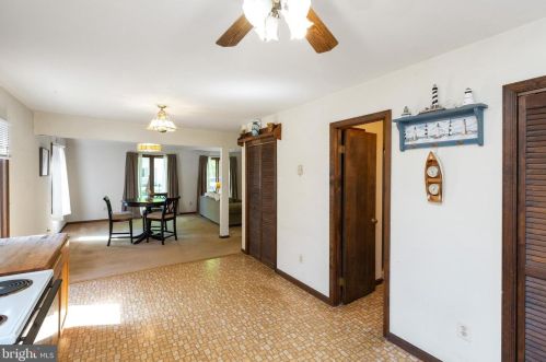 1174 Spruce Ave, Shady Side MD 20764-9562 exterior