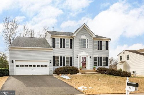 111 Walnut Farms Pkwy, Fredericksburg, VA 22405-2151