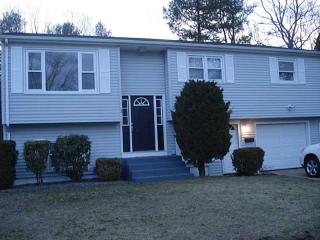1 Anton Ct, Warwick, RI 02889-3119