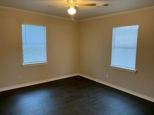 921 Fitzhugh Ave, Dallas TX  75204-7107 exterior