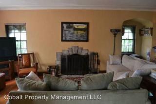 2921 Sunset Blvd, Minneapolis MN  55416-4234 exterior