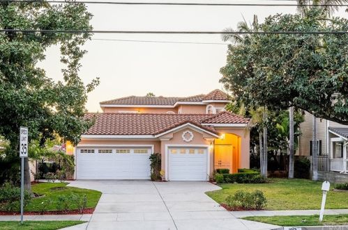 1013 10th Ave, Arcadia, CA 91006-4504