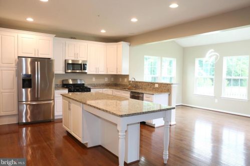 702 Turkana Cir, Aberdeen MD  21001-1266 exterior