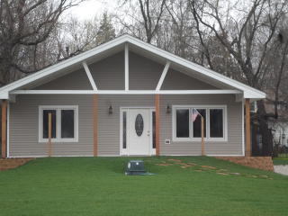 1613 River Terrace Dr, Volo IL  60051-7576 exterior