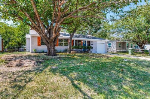 512 Patterson Dr, Midlothian, TX 76063-1966