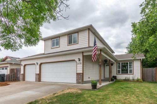 2170 Mickie Dr, Lebanon OR  97355-3874 exterior