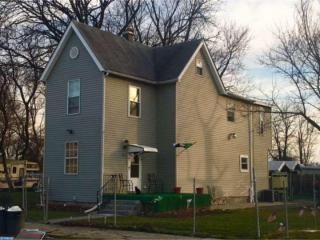 1243 19th St, Camden, NJ 08105-3613