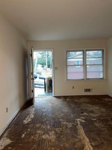 3230 Logan Pl, Atlanta GA  30354-1227 exterior