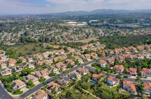 3713 Hillview Way, Oceanside, CA 92056-5417