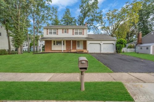 41 Meredith Rd, Piscataway NJ  08854-5419 exterior