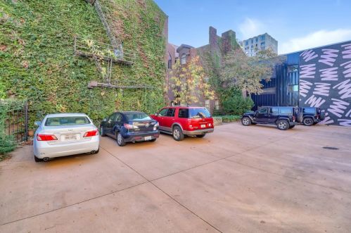808 Elm St, Cincinnati OH  45202-6100 exterior
