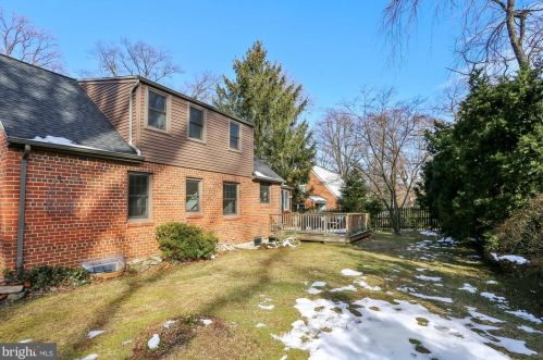 405 Lexington Dr, Silver Spring MD 20901-2643 exterior