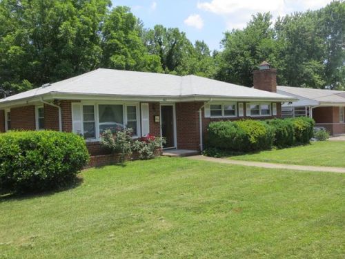 462 Cedarbrook Dr, Danville, VA 24541-6114