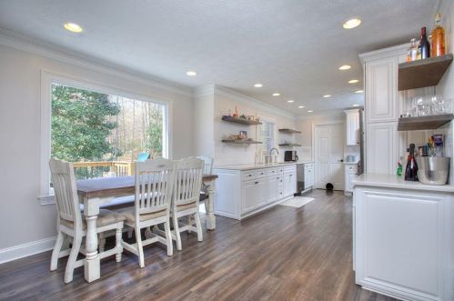 4624 Rivercliff Dr, Lilburn GA  30047-4735 exterior