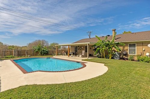 3700 Longstraw Dr, Fort Worth, TX 76137-1637