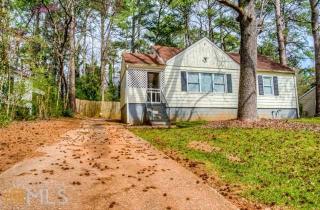 1920 Wildwood Dr, Decatur, GA 30032-4920