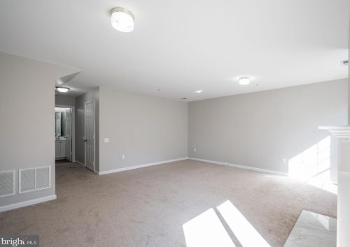 15136 Deer Valley Ter, Silver Spring MD 20906-6224 exterior