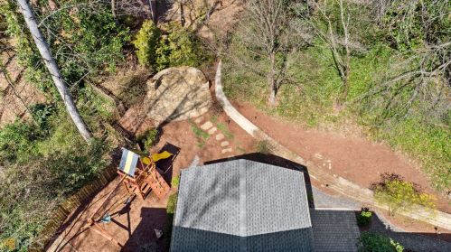 390 Forest Valley Ct, Atlanta GA  30342-2353 exterior