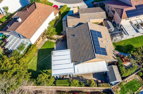 8 Campanero, Irvine CA  92620-1821 exterior