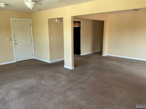 19 Willie St, Paterson NJ  07508-1621 exterior