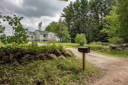 104 Cass Mill Rd, Hill, NH 03243-3323