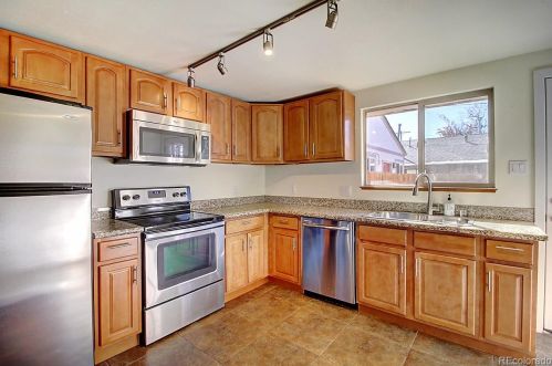 1810 31st Ave, Denver, CO 80205-4540
