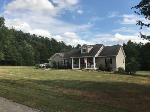 583 Sarijon Rd, Hartwell, GA 30643-7831