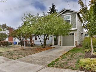6023 57 Ave, Portland OR  97206-6836 exterior