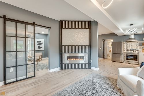 670 Federal Ter, Atlanta GA  30315-4433 exterior