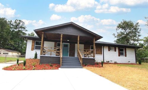 6870 Queen Mill Rd, Mableton, GA 30126-4524