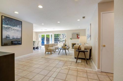 2386 Blanding Ave, San Jose, CA 95121-1310