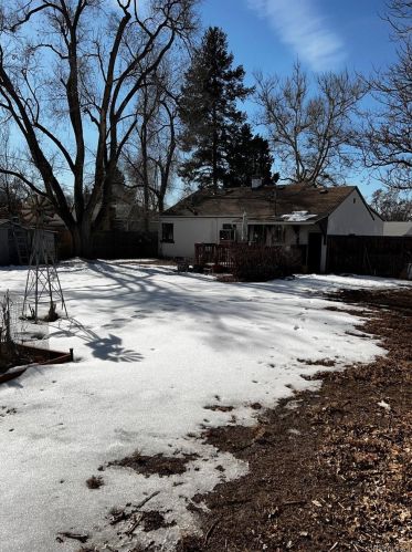 4860 Logan St, Englewood CO 80113-6843 exterior