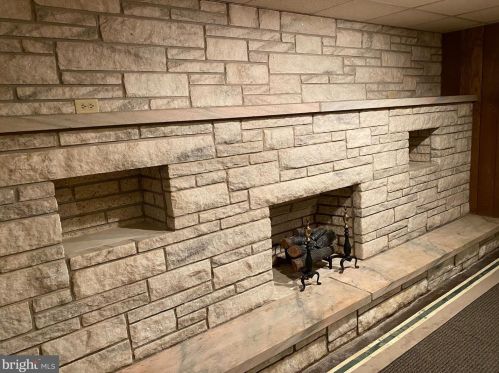 1407 Mahantongo St, Primrose PA 17901-3307 exterior