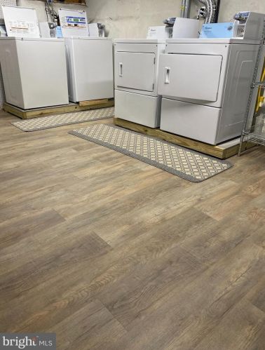 205 42nd St, Philadelphia PA  19104-3503 exterior