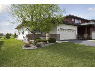 1249 Vernon Dr, Carver, MN 55315-4535