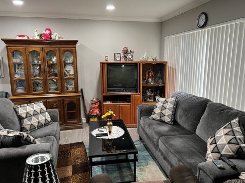 2066 Spinnaker St, Anaheim CA  92802-4482 exterior