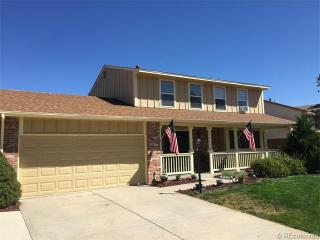5244 Walden Cir, Aurora, CO 80015-2332