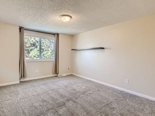 3014 Macon Cir, Aurora CO 80014-3092 exterior