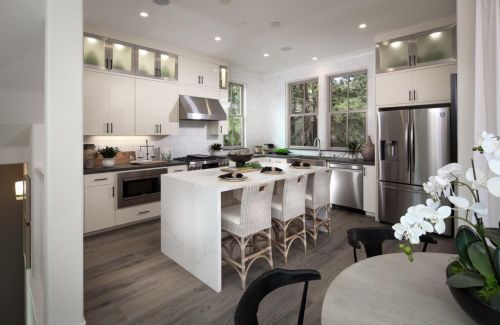 2027 Rock St, Mountain View, CA 94043-2510