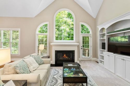 3541 Highgrove Way, Atlanta GA  30319-1992 exterior