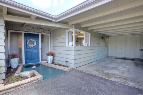 1111 Oak Dr, Vista CA  92084-4659 exterior