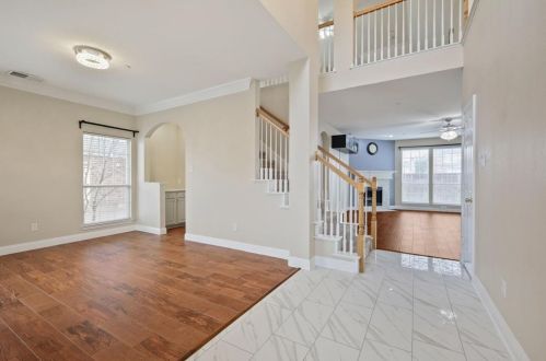454 Southridge Way, Irving TX  75063-4299 exterior
