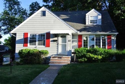 67 Carlton Ter, Nutley, NJ 07110-2107