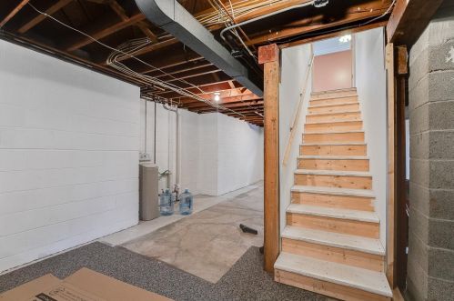 2495 13th Ave, Saint Paul MN  55109-2437 exterior