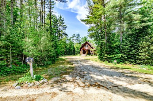38 Countryside Ln, Bethel, ME 04217-4868